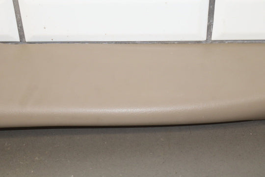 99 - 07 Chevy GMC Silverado Sierra SUV GMT800 A Pillar Trims Light Neutral