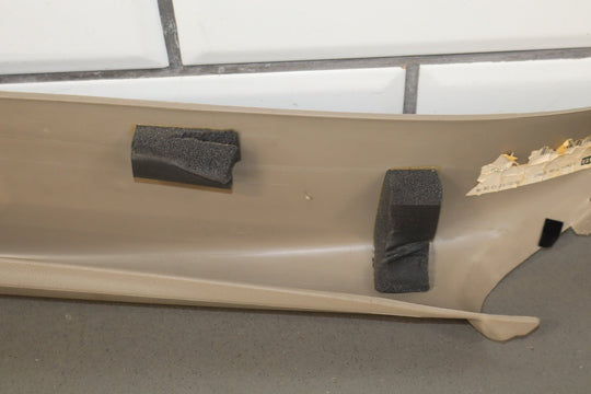 99 - 07 Chevy GMC Silverado Sierra SUV GMT800 A Pillar Trims Light Neutral
