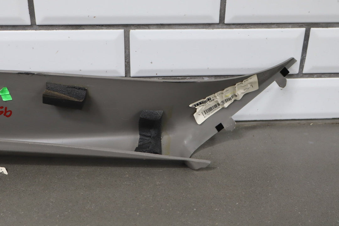 99 - 07 Chevy GMC Silverado Sierra SUV GMT800 A Pillar Trims Medium Gray
