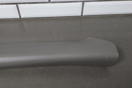 99 - 07 Chevy GMC Silverado Sierra SUV GMT800 A Pillar Trims Medium Gray
