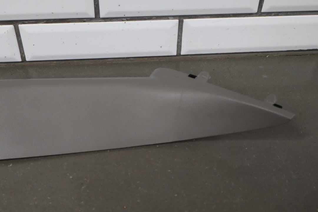 99 - 07 Chevy GMC Silverado Sierra SUV GMT800 A Pillar Trims Medium Gray