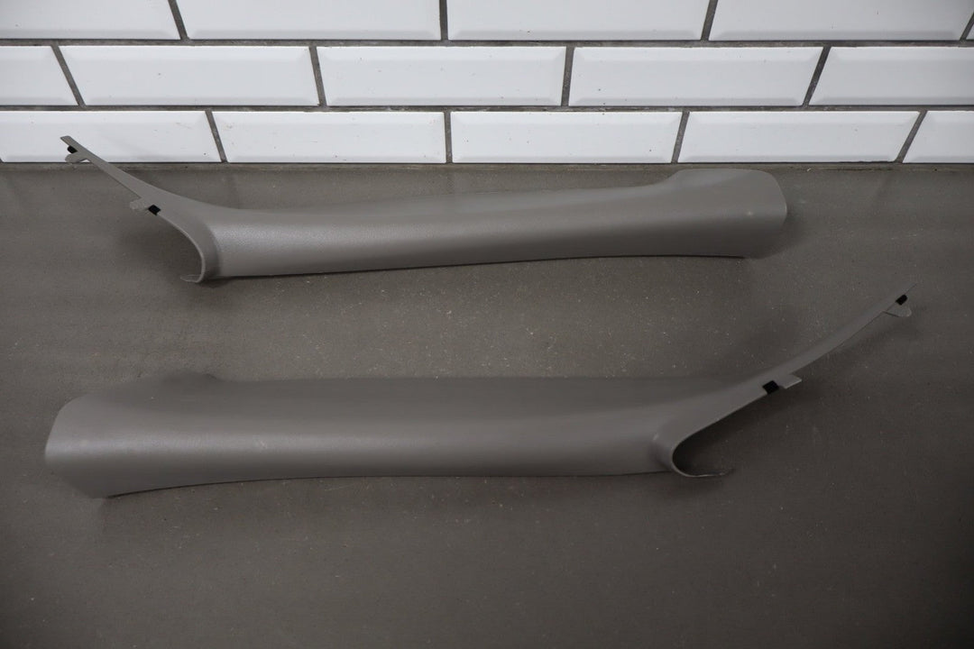 99 - 07 Chevy GMC Silverado Sierra SUV GMT800 A Pillar Trims Medium Gray
