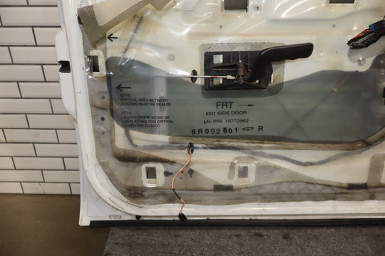 99 - 07 Chevy GMC Truck SUV GMT800 Driver Left Front Door Summit White 50U