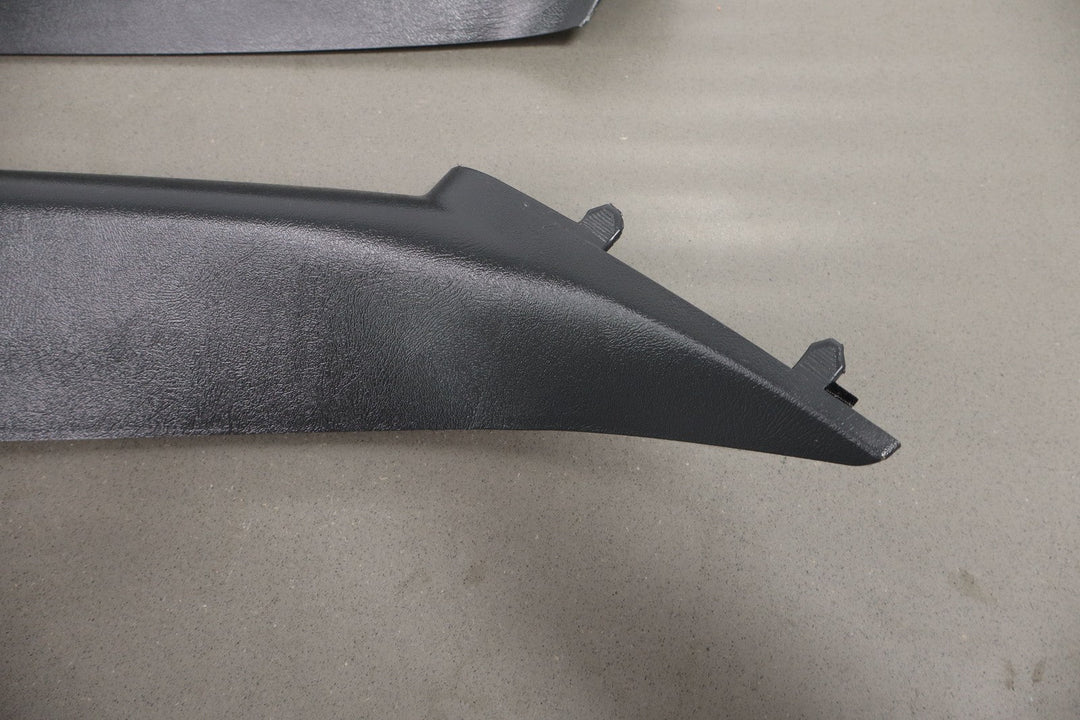 99 - 07 Chevy GMC Truck SUV GMT800 Interior A Pillar Trims Left/Right Graphite