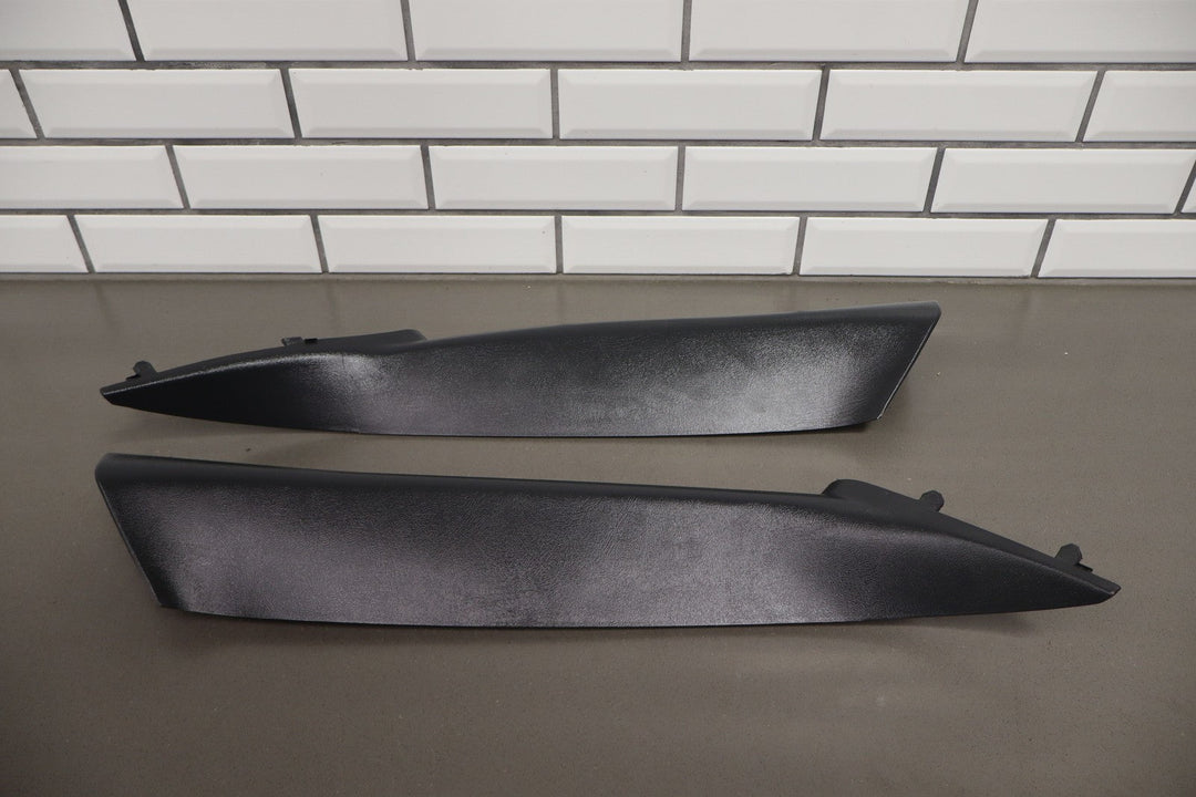 99 - 07 Chevy GMC Truck SUV GMT800 Interior A Pillar Trims Left/Right Graphite