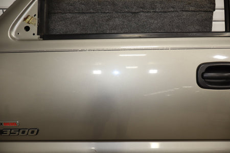 99-07 Chevy GMC Truck SUV GMT800 Left Front Door Light Pewter 11
