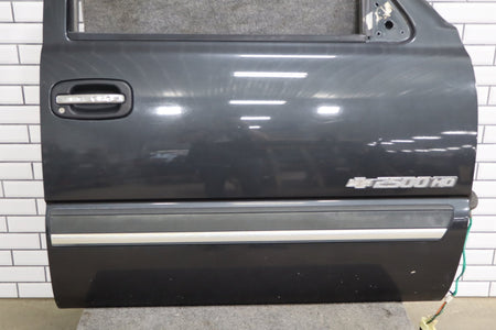 99-07 Chevy GMC Truck SUV GMT800 Right Front Door Black 41U