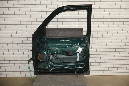 99-07 Chevy GMC Truck SUV GMT800 Right Front Door Forest Green 47