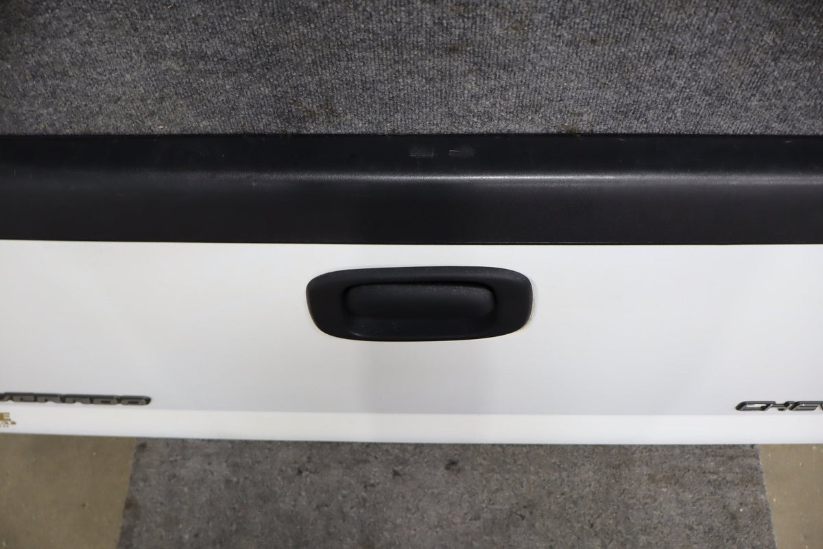 99-07 Chevy Silverado GMC Sierra GMT800 OEM Tailgate