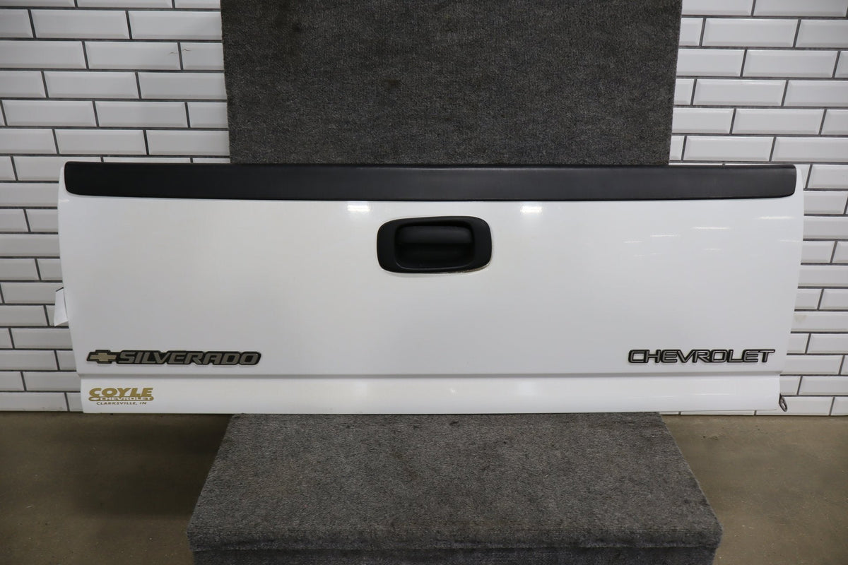 99-07 Chevy Silverado GMC Sierra GMT800 OEM Tailgate