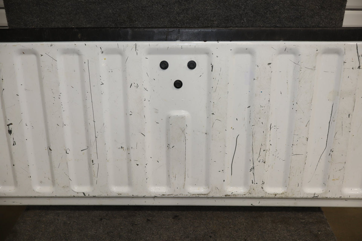 99-07 Chevy Silverado GMC Sierra GMT800 OEM Tailgate