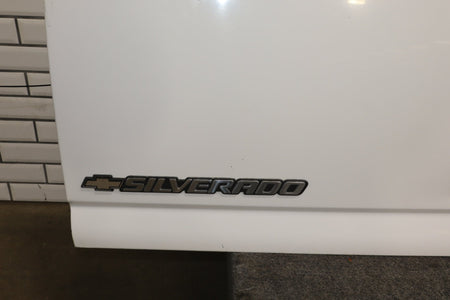 99-07 Chevy Silverado GMC Sierra GMT800 OEM Tailgate