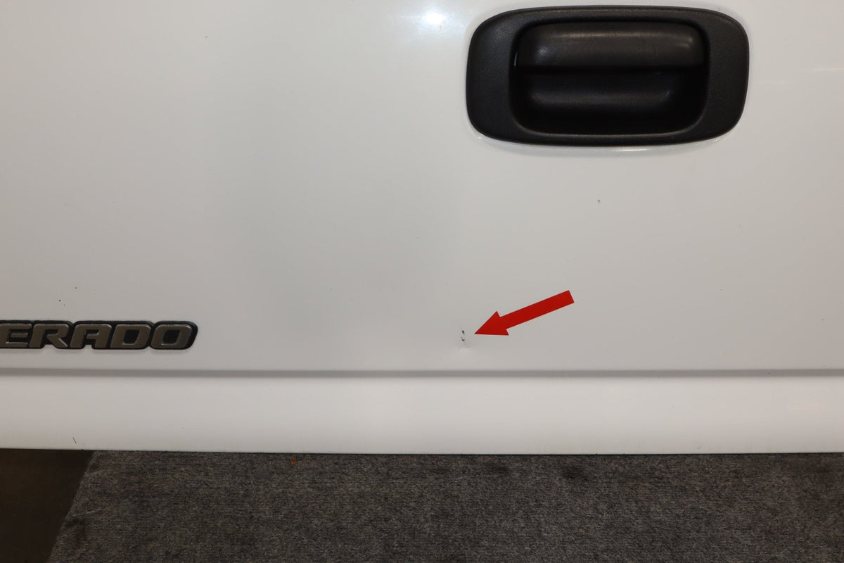 99-07 Chevy Silverado GMC Sierra GMT800 OEM Tailgate