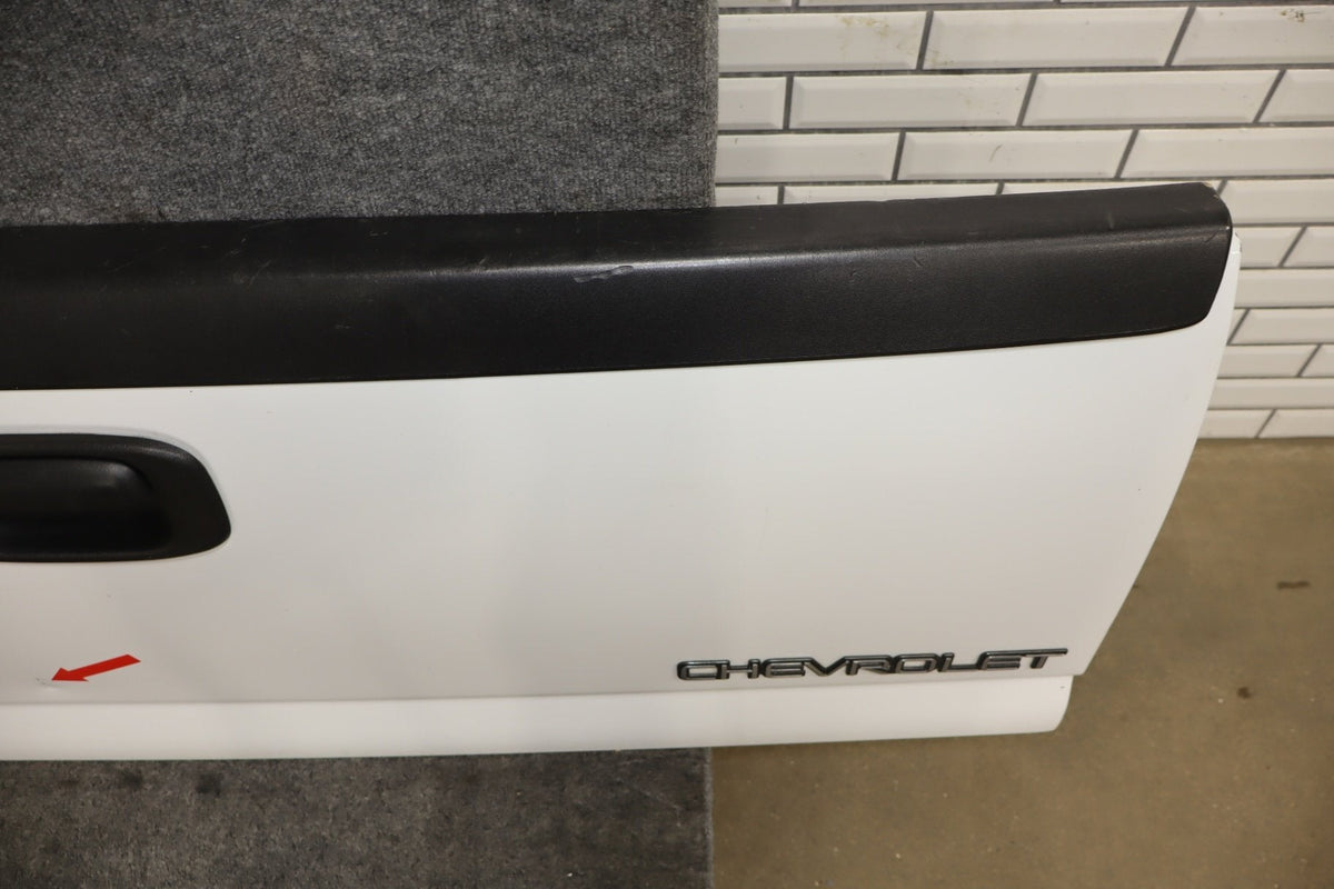 99-07 Chevy Silverado GMC Sierra GMT800 OEM Tailgate