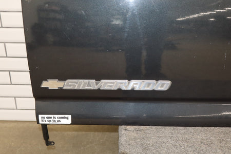 99-07 Chevy Silverado GMC Sierra GMT800 OEM Tailgate Black 41U