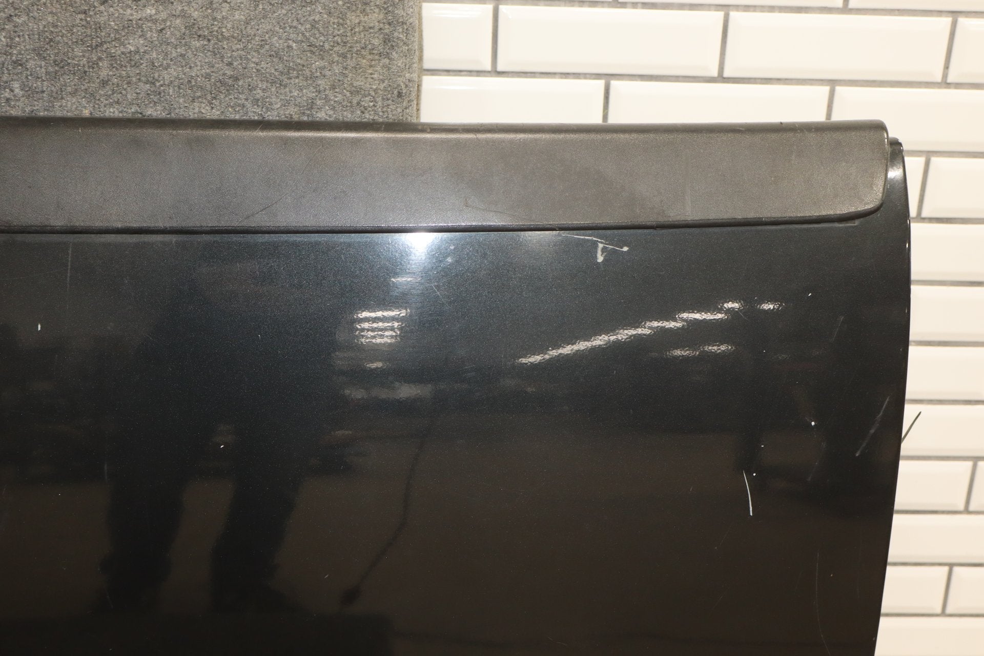 99-07 Chevy Silverado GMC Sierra GMT800 OEM Tailgate Black 41U