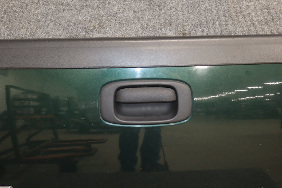 99-07 Chevy Silverado GMC Sierra GMT800 OEM Tailgate Forest Green 47