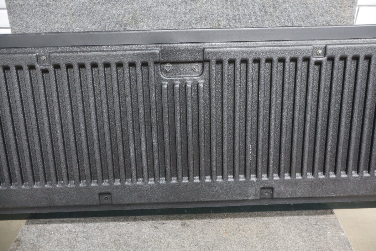 99-07 Chevy Silverado GMC Sierra GMT800 OEM Tailgate Forest Green 47