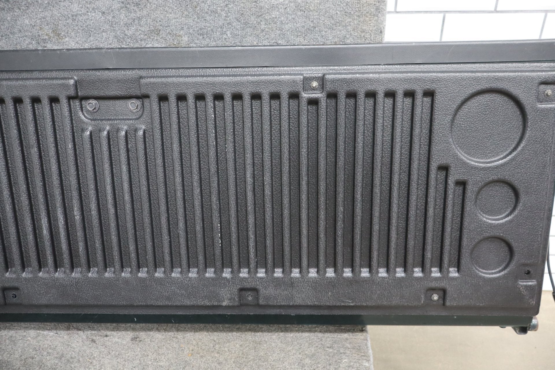 99-07 Chevy Silverado GMC Sierra GMT800 OEM Tailgate Forest Green 47