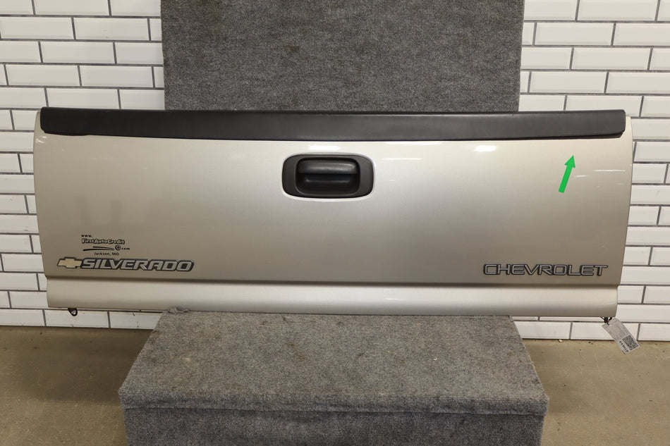 99-07 Chevy Silverado GMC Sierra GMT800 OEM Tailgate Pewter 11