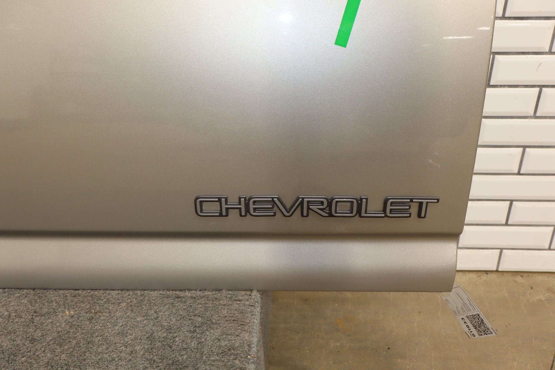 99-07 Chevy Silverado GMC Sierra GMT800 OEM Tailgate Pewter 11