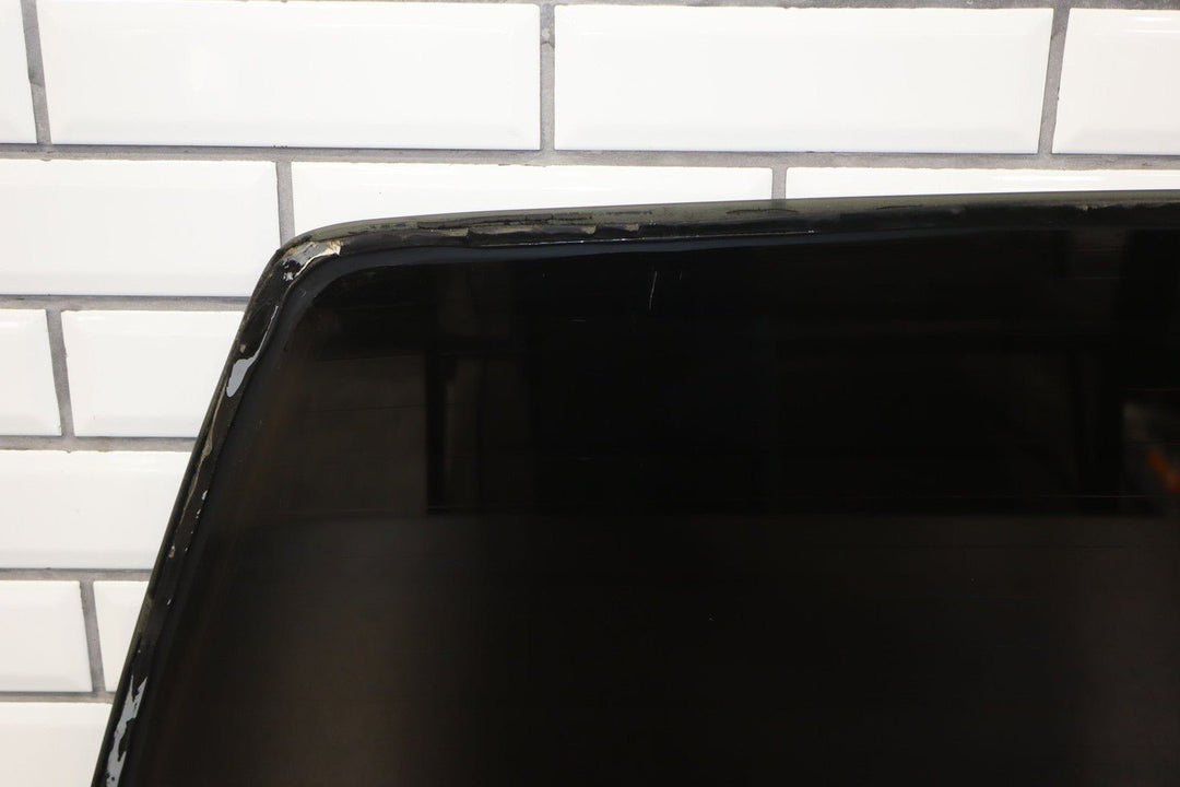 99 - 07 Chevy Silverado GMT800 Heated Privacy Back Glass / Window