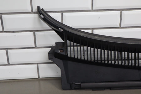 99-07 Chevy Silverado Sierra GMT800 Cowl Vent Panel Black