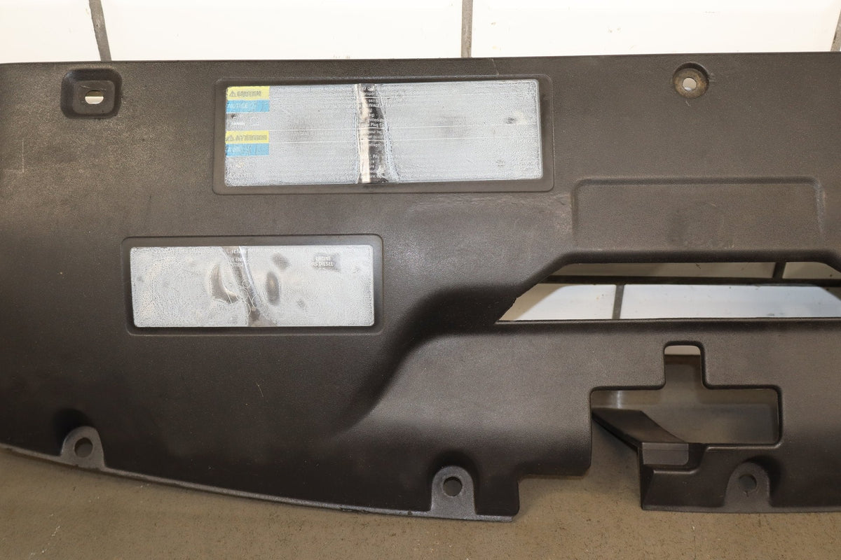 99-07 Chevy Silverado Sierra Upper Radiator Shroud OEM