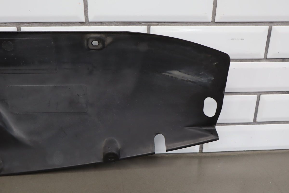 99-07 Chevy Silverado Sierra Upper Radiator Shroud OEM