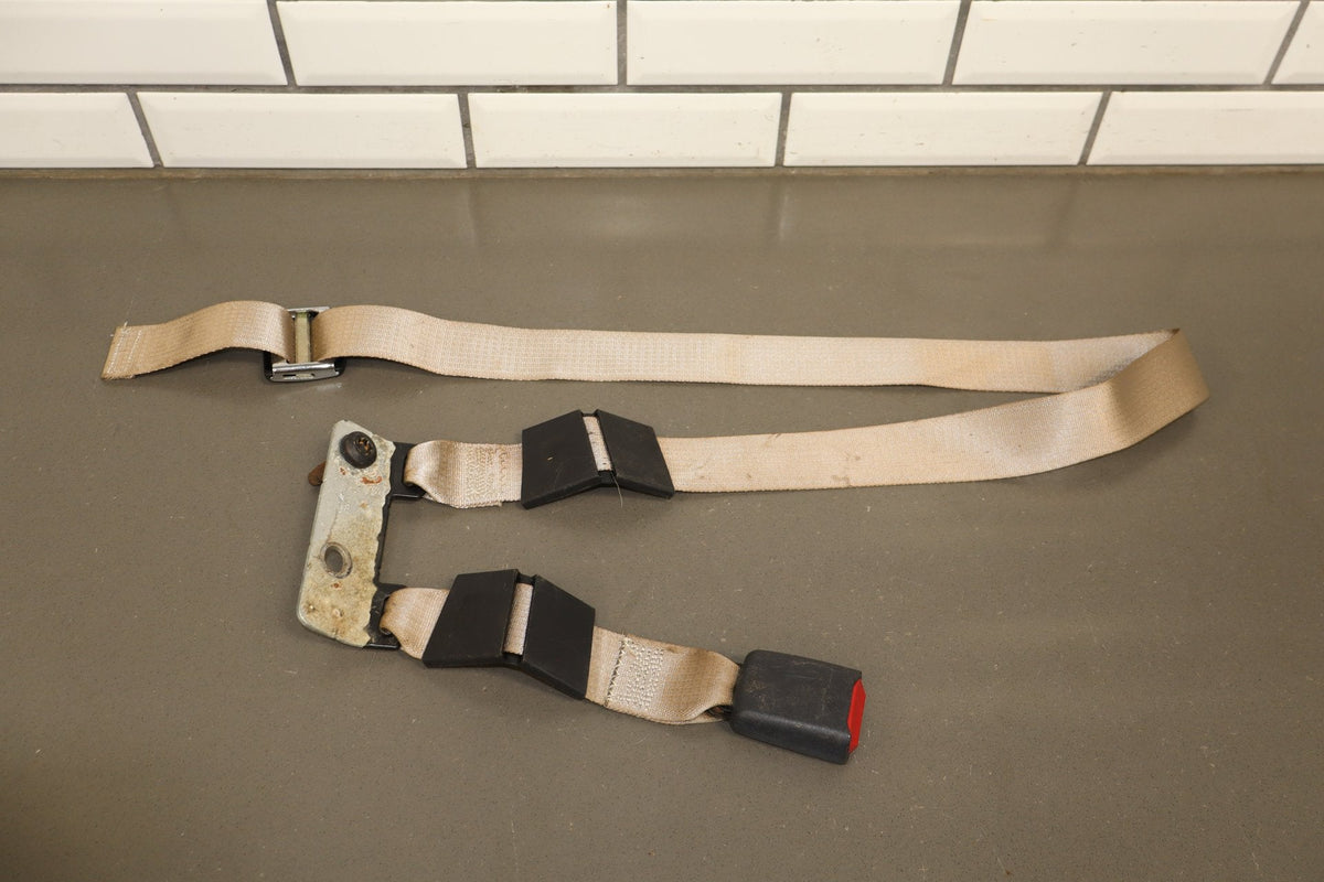 99-07 Ford F-250 Super Duty Crew Cab Rear Center Seat Belt OEM