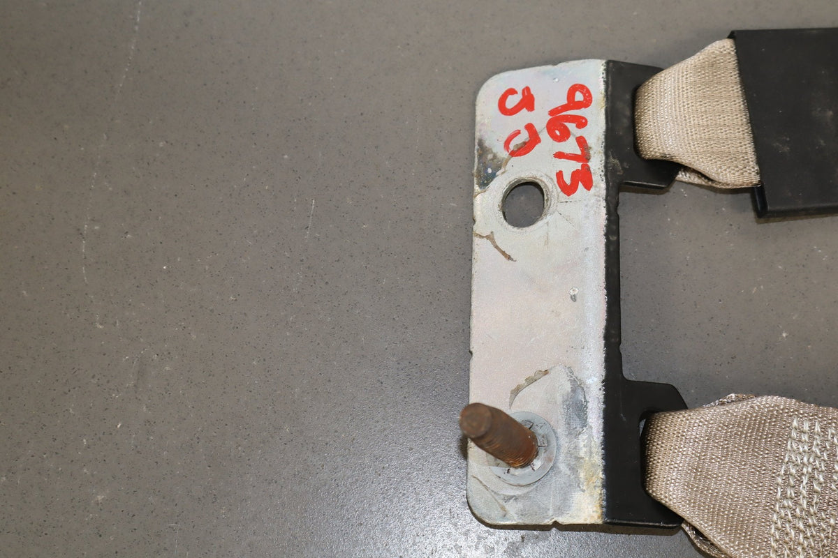99-07 Ford F-250 Super Duty Crew Cab Rear Center Seat Belt OEM