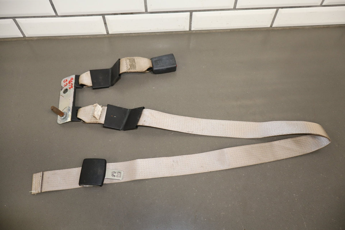 99-07 Ford F-250 Super Duty Crew Cab Rear Center Seat Belt OEM