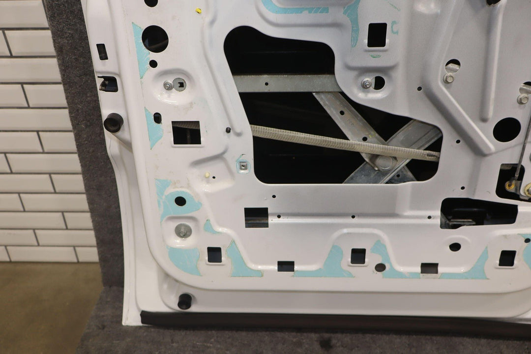 99 - 07 Ford F250 F350 Crew Cab Southern Left Rear Door Oxford White Z1