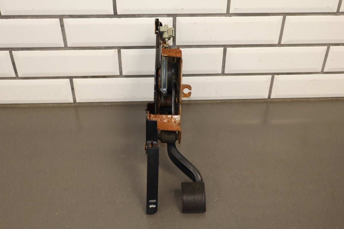99-07 Ford F250 F350 OEM Emergency Parking Brake Pedal Lever Assembly