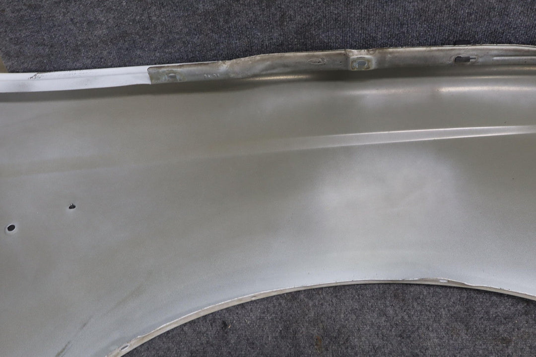 99 - 07 Ford F250 F350 Rust Free Driver Left Fender Oxford White Z1