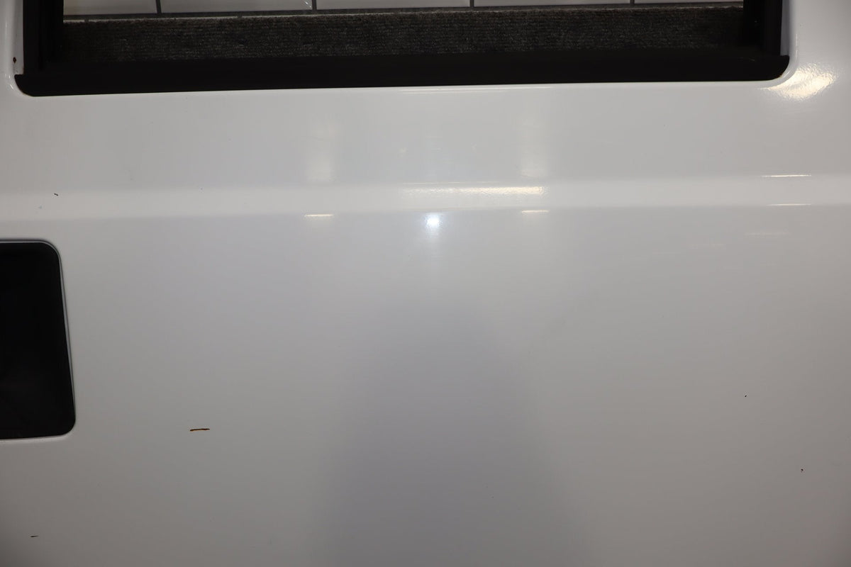 99-07 Ford F250 F350 Super Duty Crew Cab RH Rear Door OEM