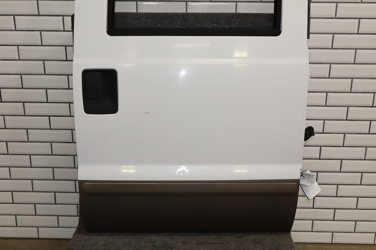 99-07 Ford F250 F350 Super Duty Crew Cab RH Rear Door OEM