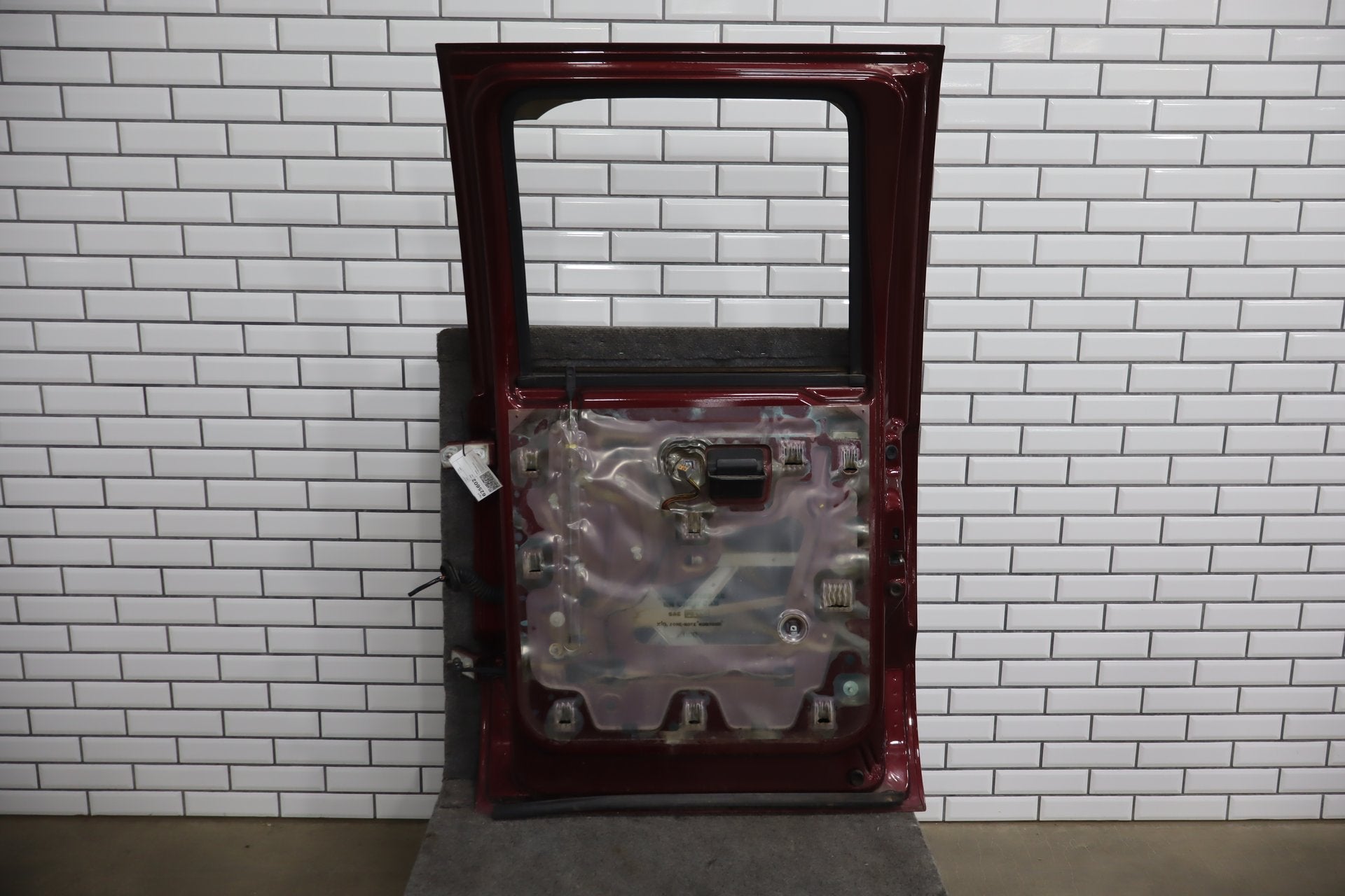 99-07 Ford F250 F350 Super Duty Crew Cab Right Rear Door