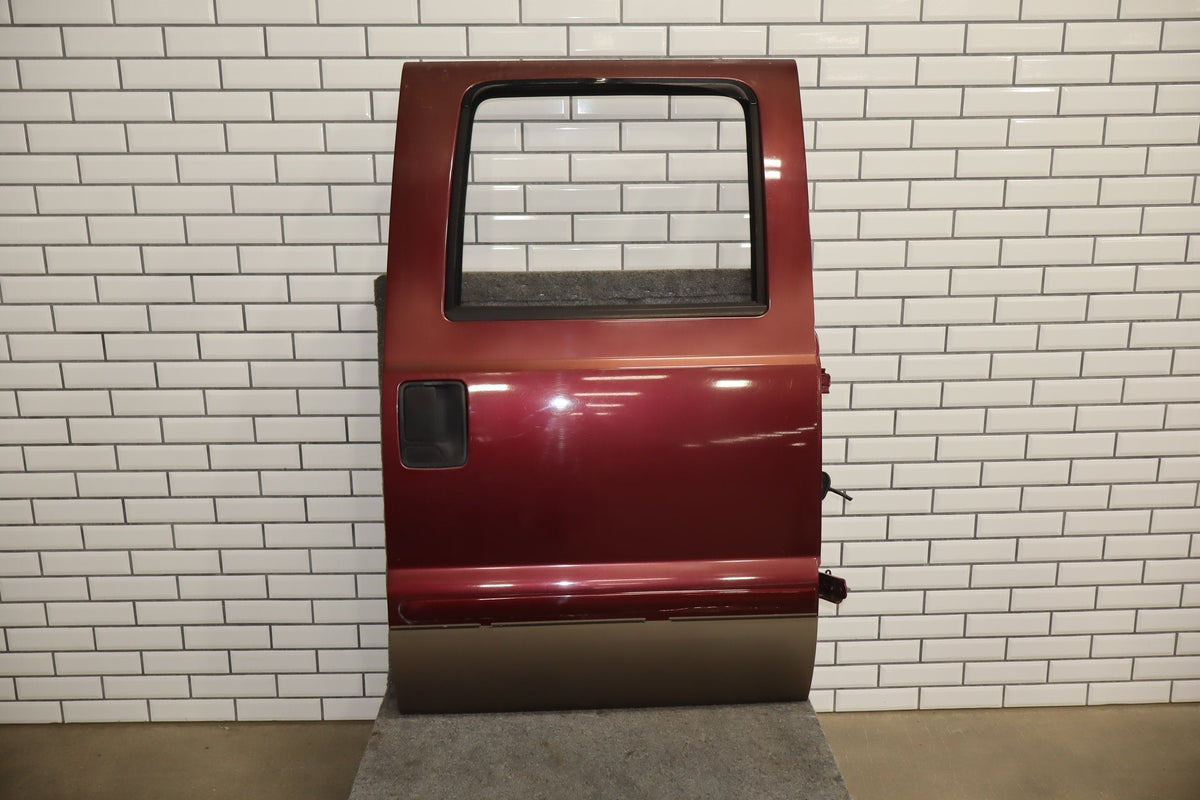 99-07 Ford F250 F350 Super Duty Crew Cab Right Rear Door