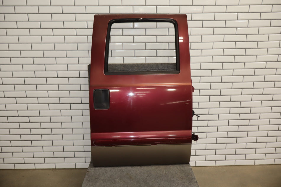 99-07 Ford F250 F350 Super Duty Crew Cab Right Rear Door