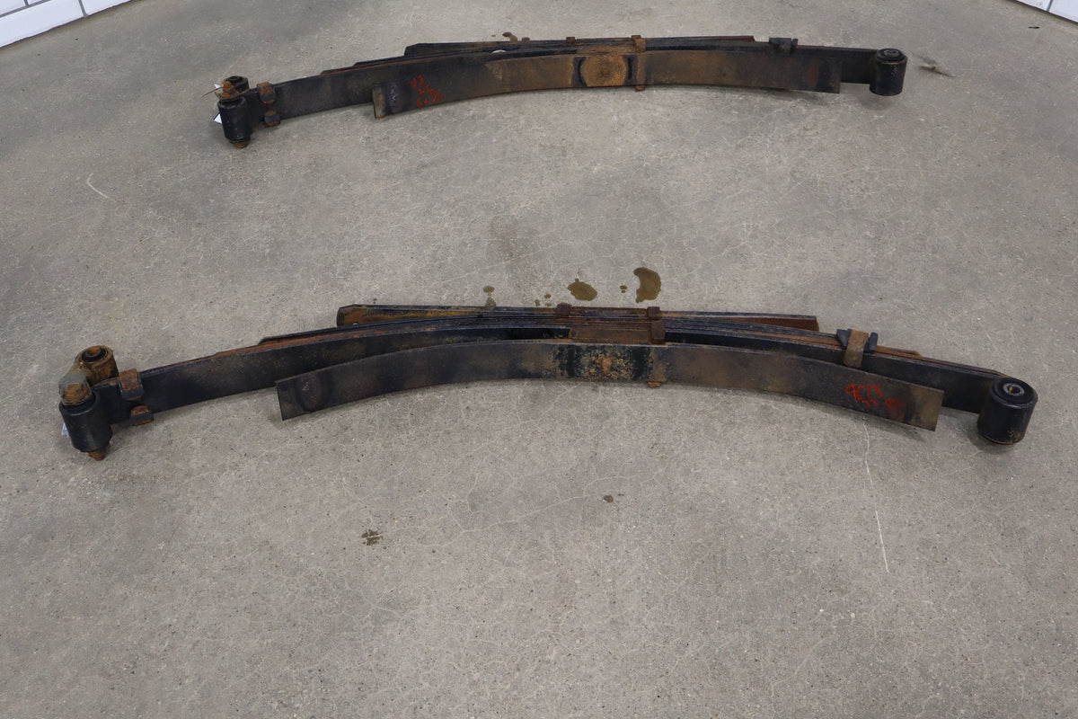 99-07 Ford F250 OEM Rear Leaf Springs Pair Left/Right OEM