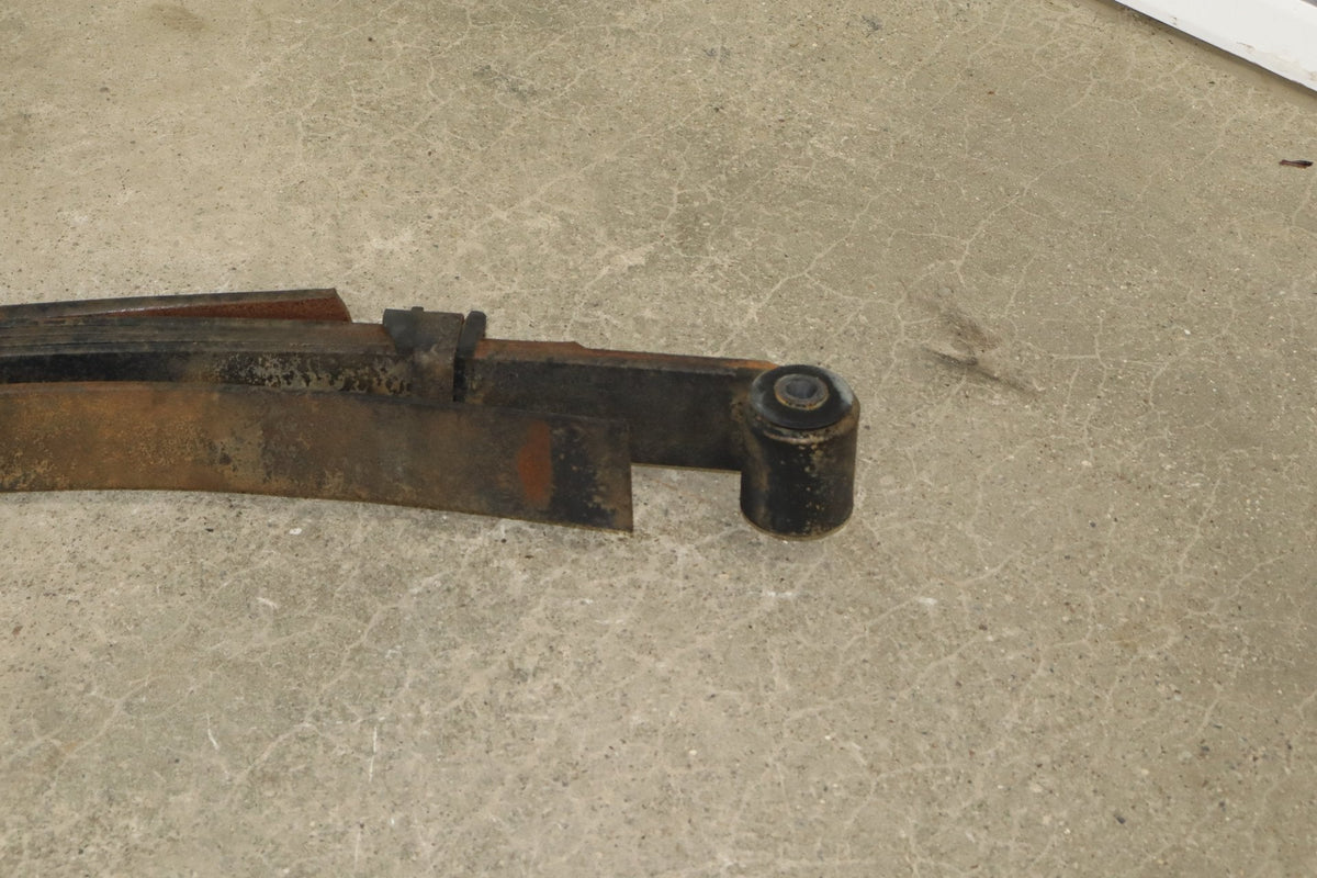 99-07 Ford F250 OEM Rear Leaf Springs Pair Left/Right OEM