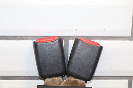 99-07 Ford F250 Super Duty Crew Cab Rear Center Seat Belt Buckle