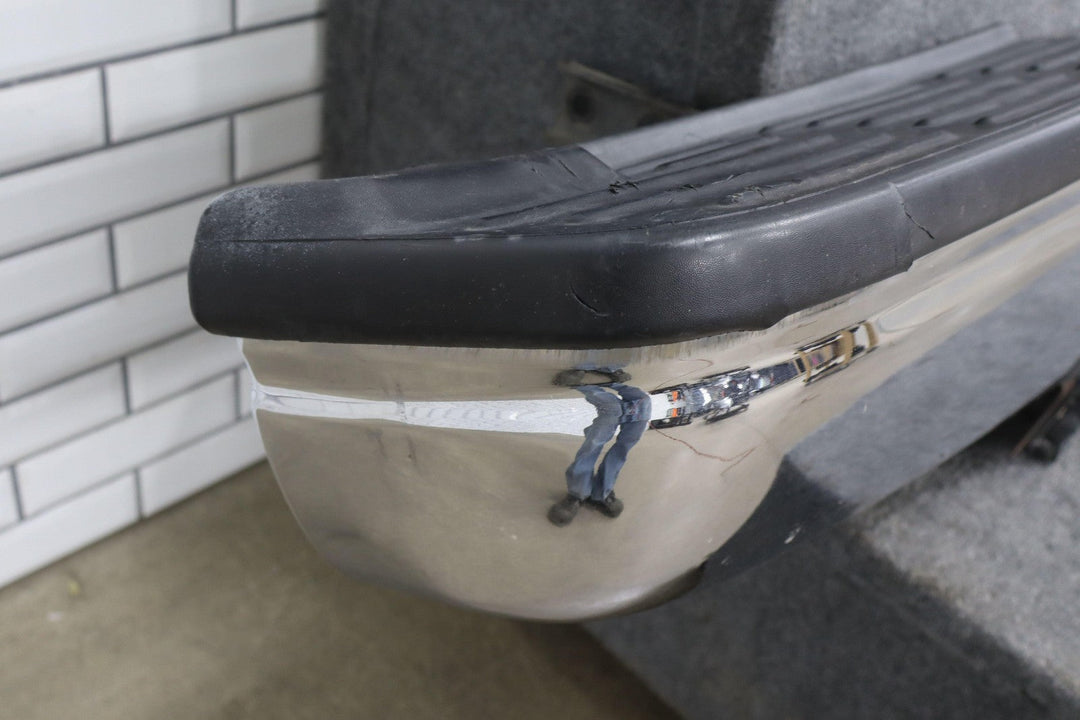 99 - 07 Ford F250 Super Duty OEM Chrome Rear Bumper See Photos