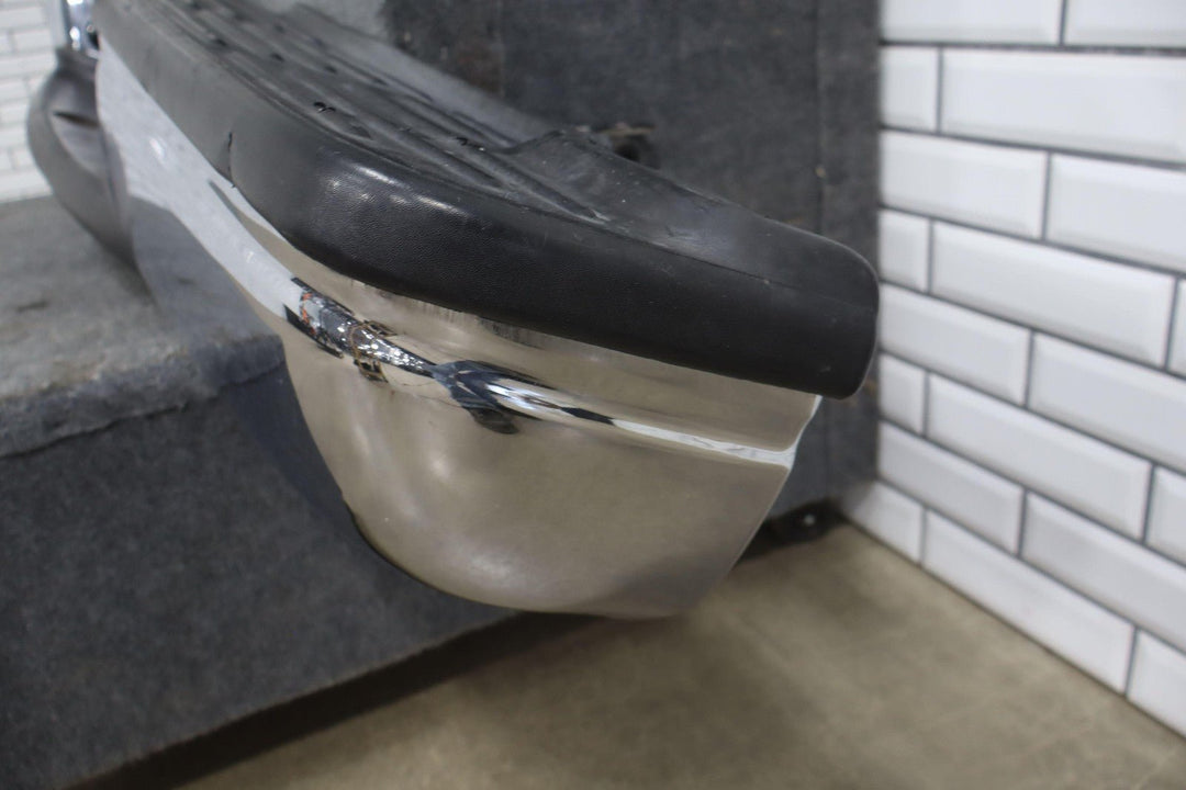 99 - 07 Ford F250 Super Duty OEM Chrome Rear Bumper See Photos