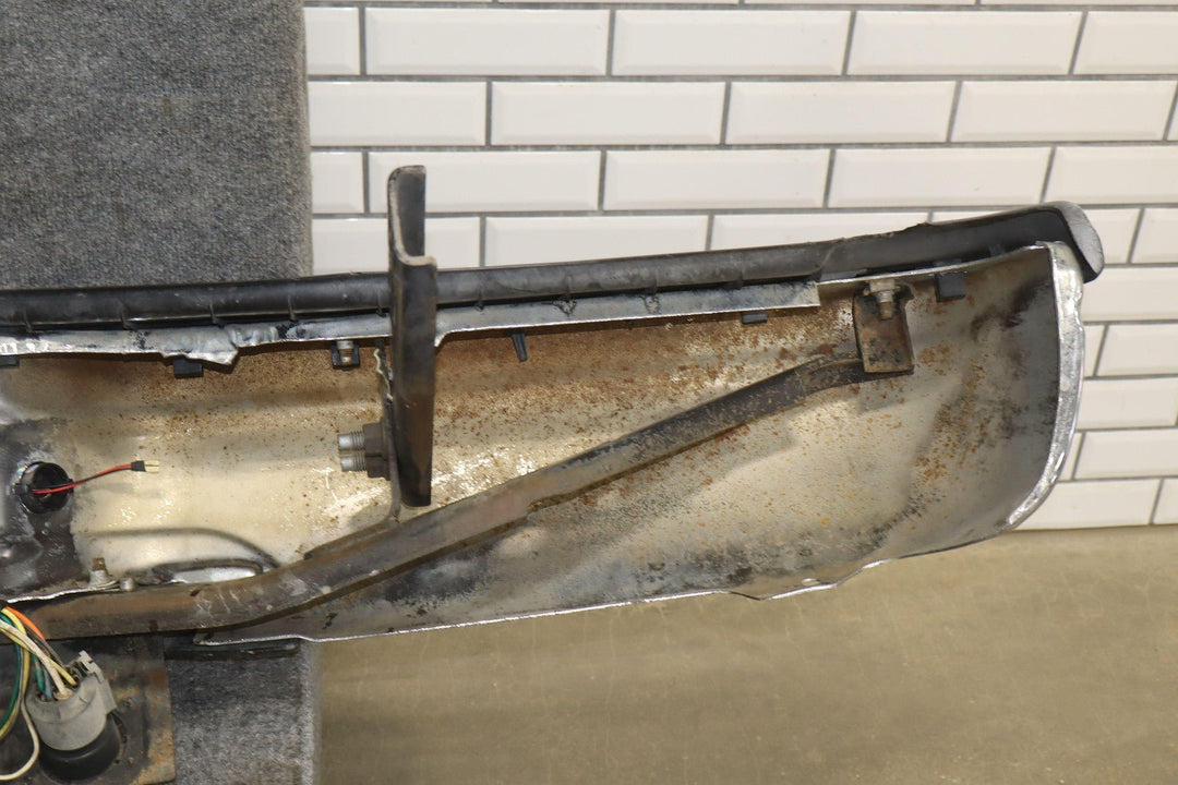 99 - 07 Ford F250 Super Duty OEM Chrome Rear Bumper See Photos