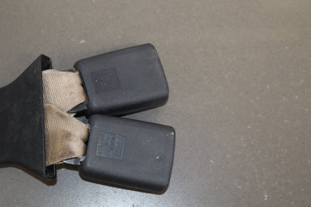 99-07 Ford F350 Super Duty Crew Cab Rear Seat Belt Buckle Set OEM