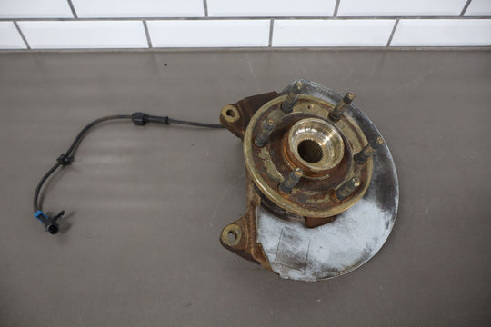 99 - 07 GMC Sierra Classic Style Crew Cab Right Passenger Front Spindle Hub Sensor