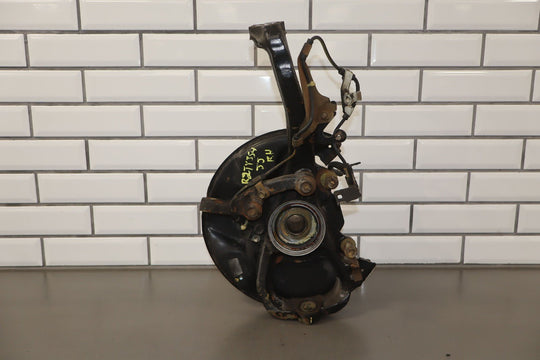 99 - 07 Lexus LX470 / Land Cruiser 4.7L Right Passenger Front Spindle