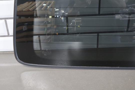 99 - 07 Toyota Land Cruiser Heated Rear Window Back Glass